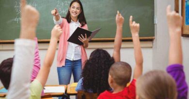 Tips for Teachers With Urinary Incontinence